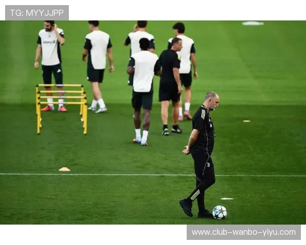 尤文图斯最新动态：球队阵容调整与新赛季备战进展